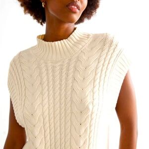 NWT & Other Stories Oversized Cable Knit Vest XS